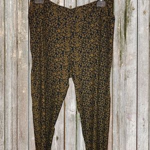 Lularoe tall and curvy NWOT